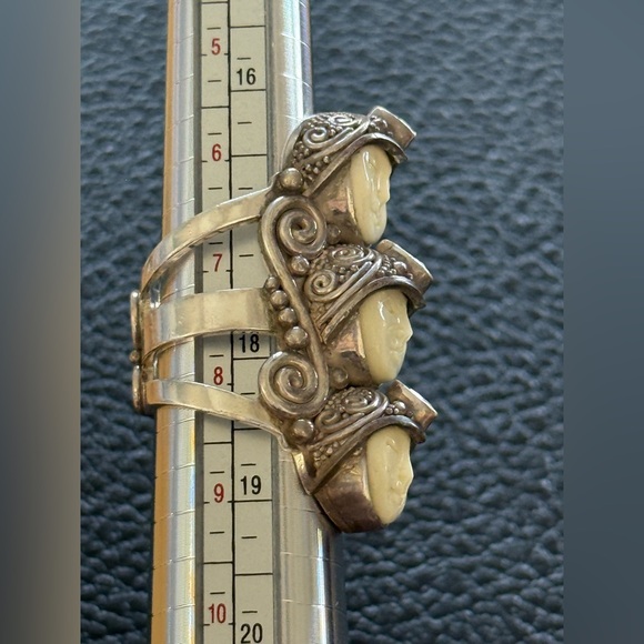 Vintage Sajen Sterling Silver Triple 3 Bali Goddess Carved Face Gemstone Ring - Picture 7 of 7